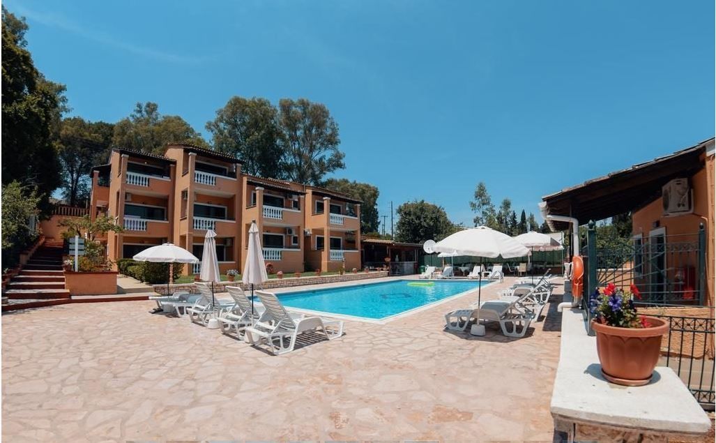 Solea Aparthotel Κομμένο Εξωτερικό φωτογραφία